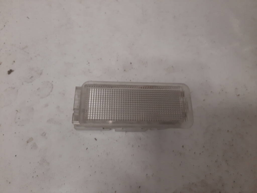 фото №1, Лампа бардачка peugeot 308 t9 ii