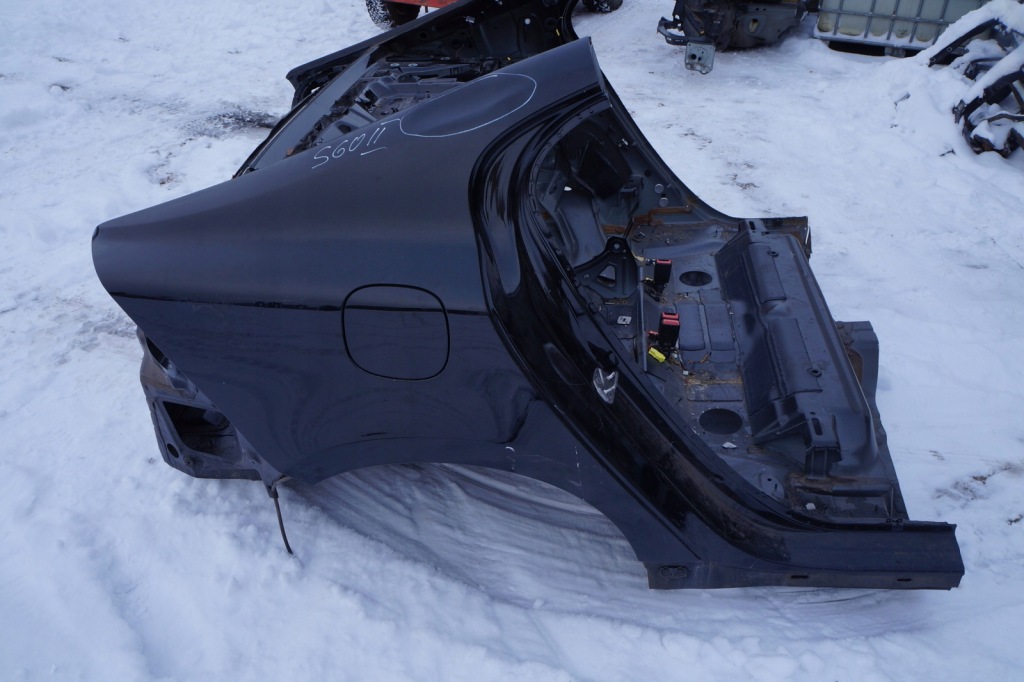 фото №1, Volvo s60 ii крыло правый задняя обрезанный четверть 019-26