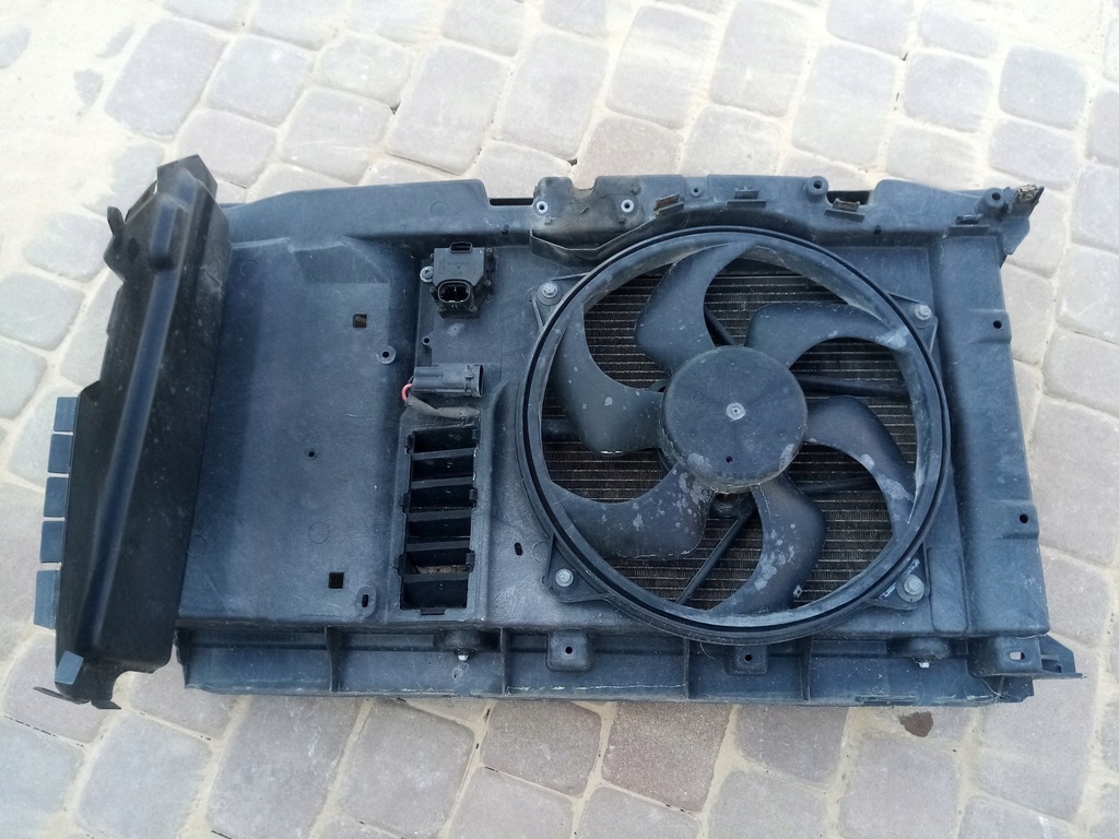 фото №15, Citroen c4 peugeot 307 pas передний 9652946080