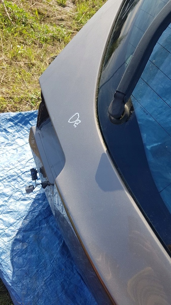 фото №8, Крышка багажника багажника renault laguna iii hb