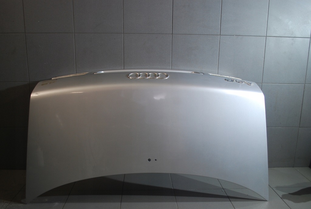 фото №1, Крышка багажника багажника audi a8 d2 ly7w без оснащения