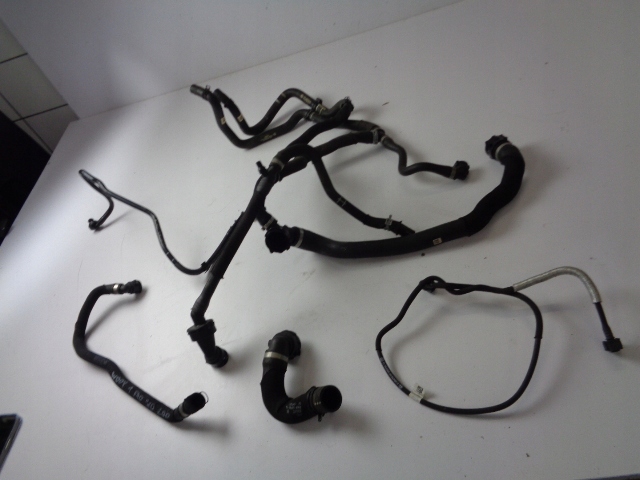 фото №1, Провода wody bmw serii 1 f40 2.0 дизель 2019-