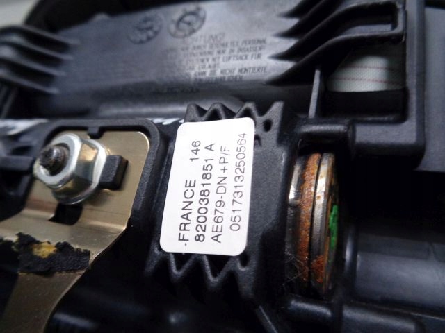 фото №8, Scenic ii 06 консоль подушки безопасности ремни блок управления