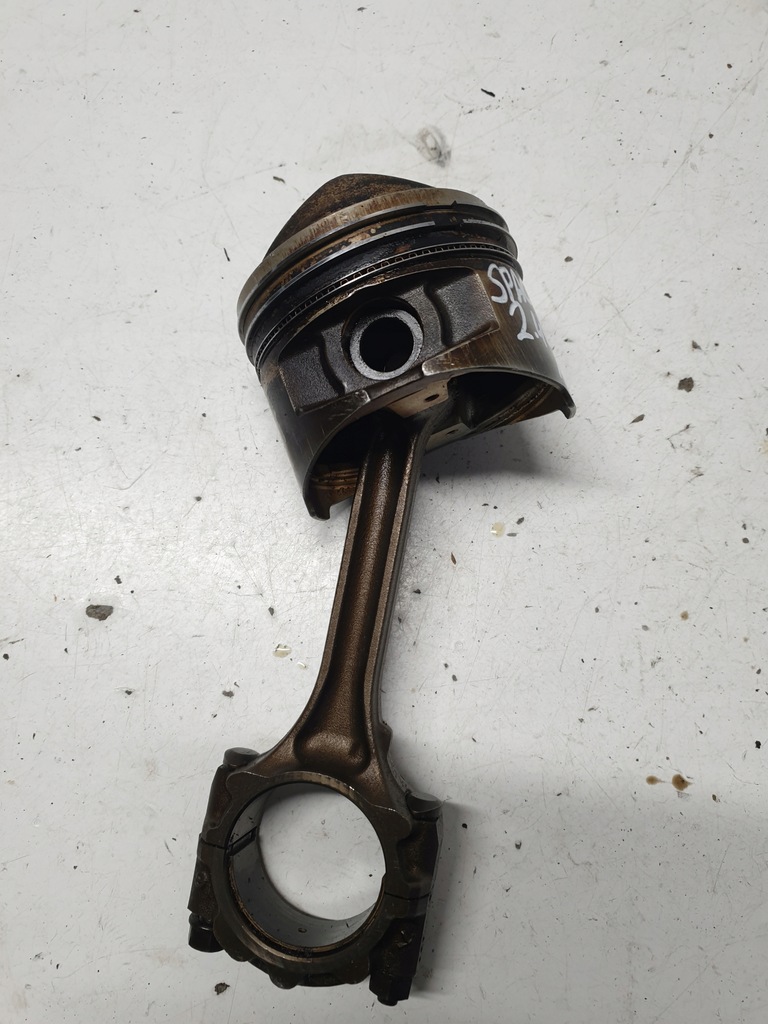 фото №1, Поршень поршни mitsubishi space wagon 2.4 gdi