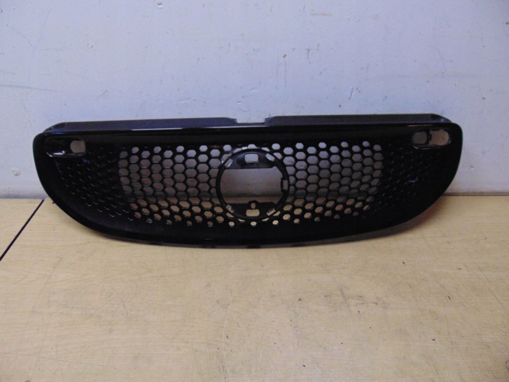фото №1, Решётка радиатора решётка радиатора smart fortwo iii w453