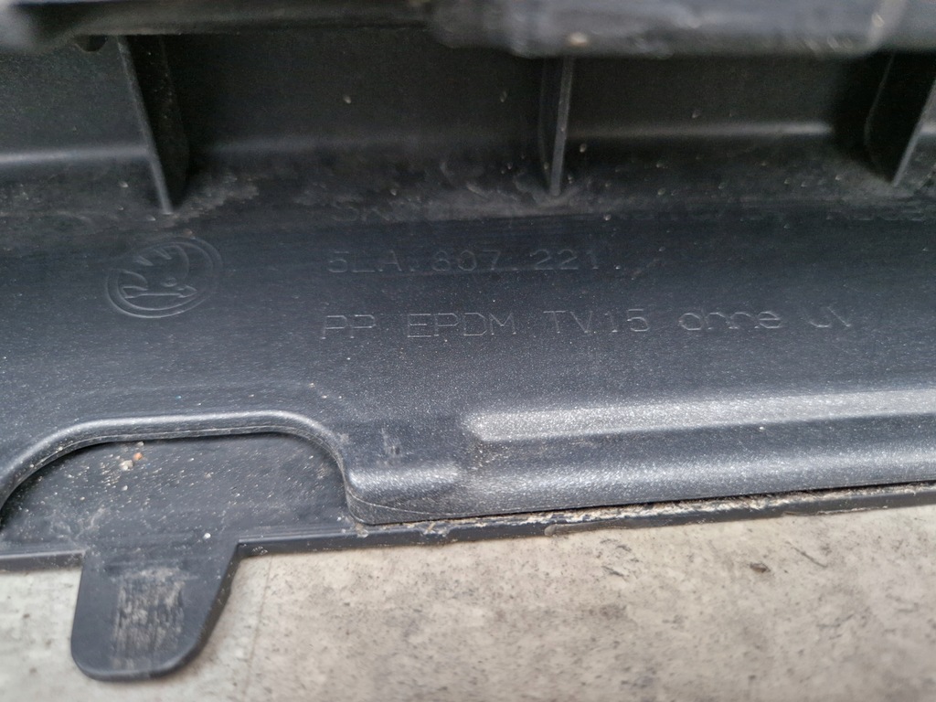 фото №10, Skoda enyaq 5la бампер перед передний 5la807221