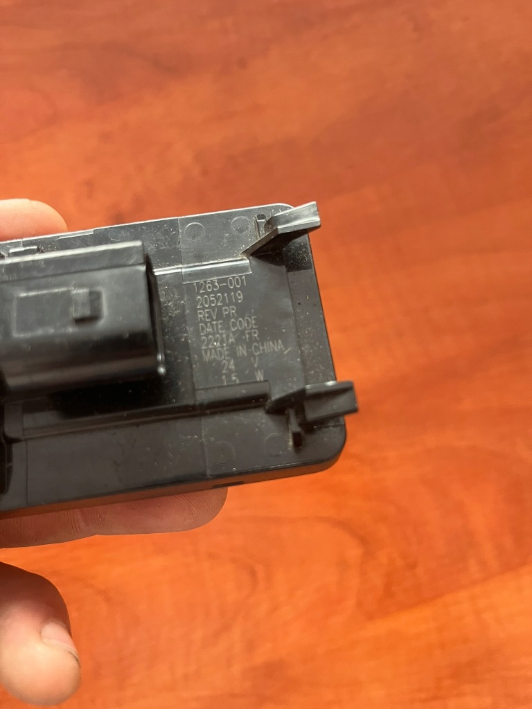 фото №3, Світло габаритний габаритний ліхтар led scania r p s 2052119