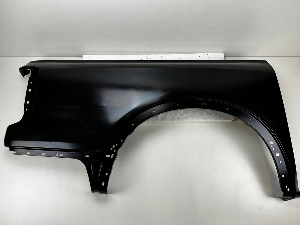 фото №1, Ford ranger n1wb 2022- задній правий крила задня org!