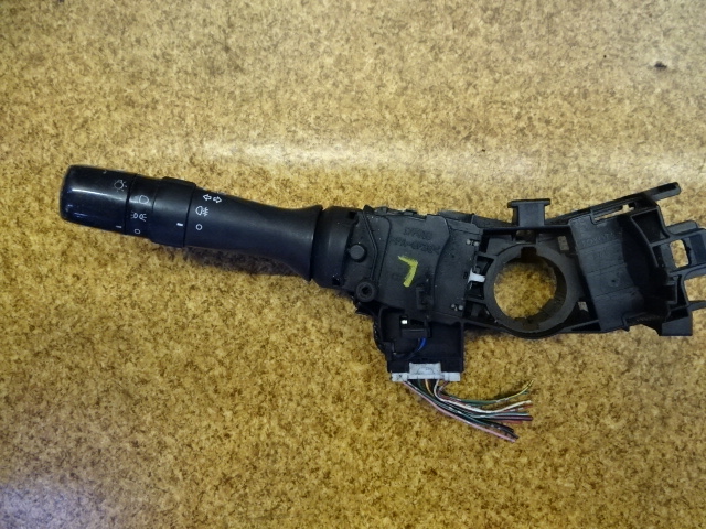 фото №1, Toyota hilux 07r # перемикач комбінований лівий