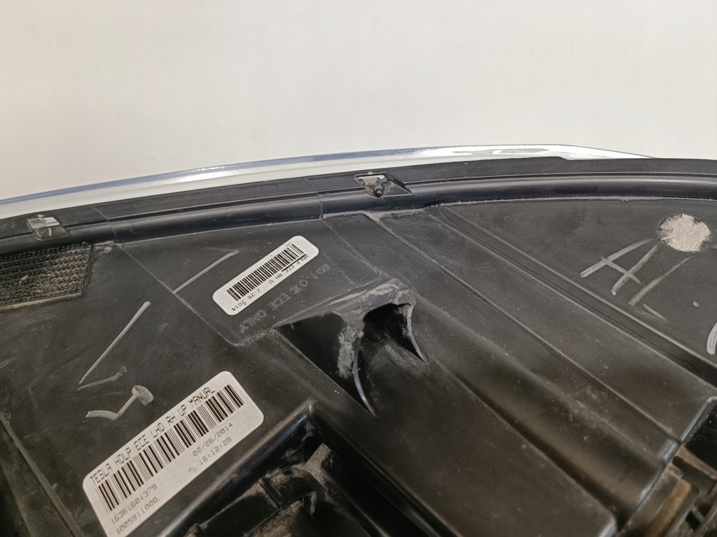 фото №5, Лампа перед права tesla s 2016-