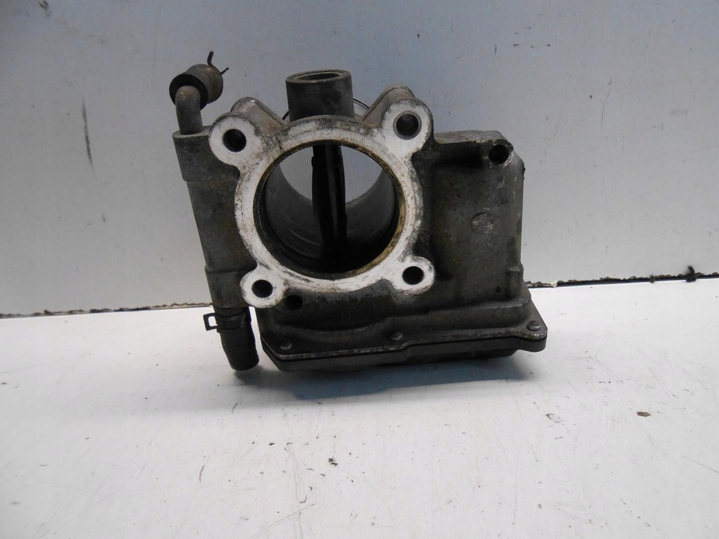 фото №1, Дроссельная заслонка mazda6 mazda 6 gh 2.0 d #