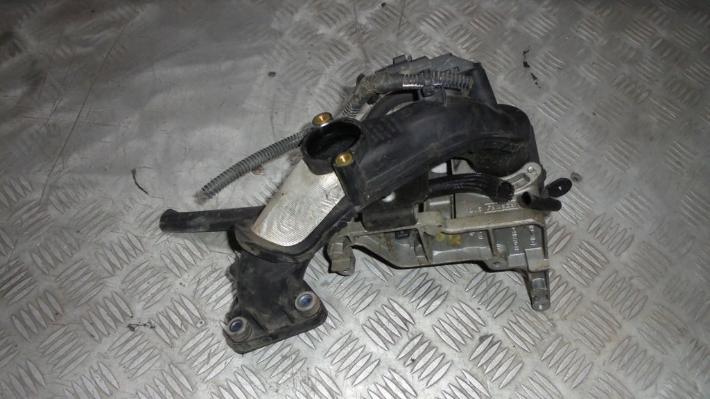 фото №1, Повітрозабірник повітря volvo v40 ii d2 1.6d 2014