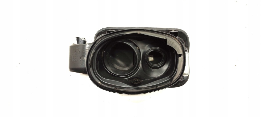 Купити Bmw g21 кришка заливної пального 142904-10