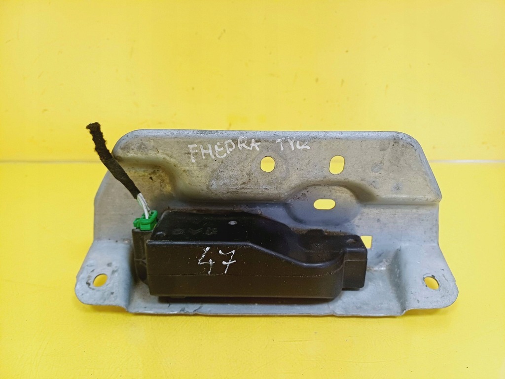 фото №1, Замок крышки багажника lancia phedra nr47