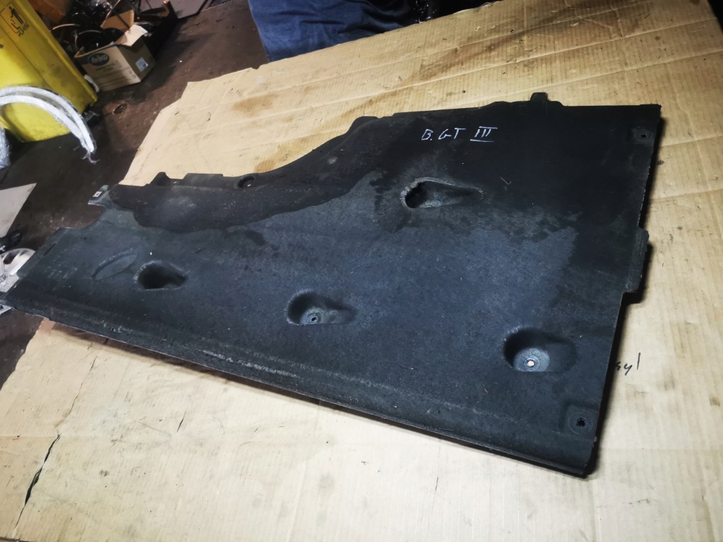 фото №1, Защита подвеска правая bentley gt gtc 3sa825198a