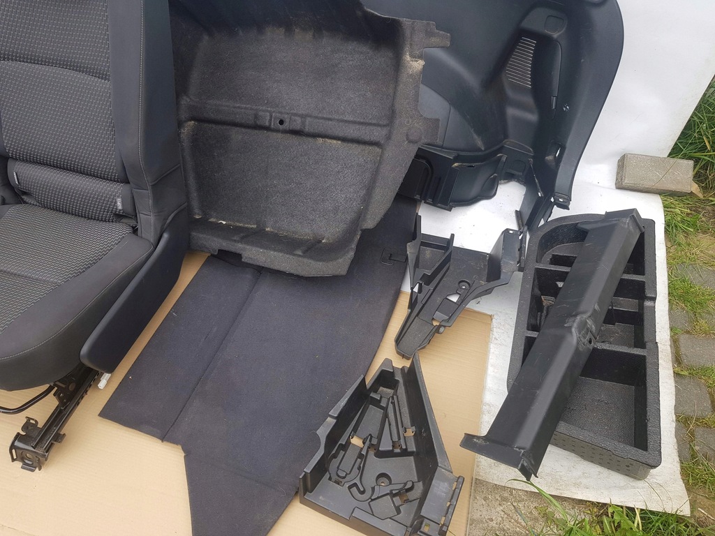 фото №8, Сидіння заднє сидіння toyota verso 2009-2017 7 осіб van перехідник ремені