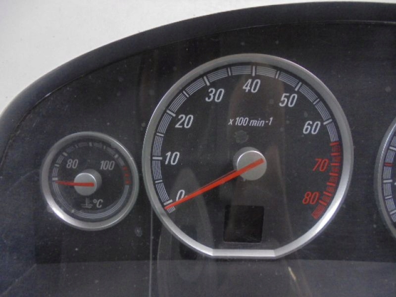 фото №5, Opel signum счетчик приборы 2.0b 13144229ue