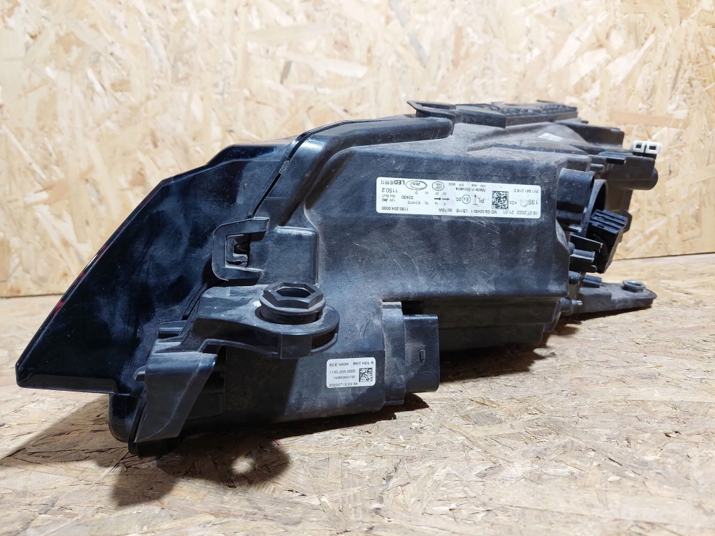 Skoda superb b8 3v 2021 лампы передние Цена