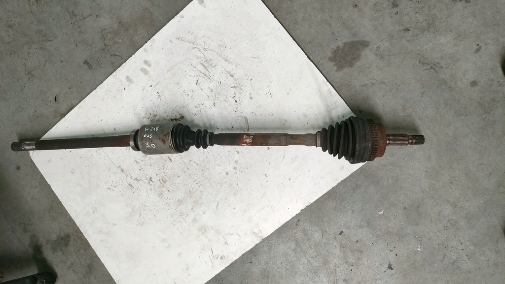 фото №1, Привідний вал перед передня лівий ліва mercedes cls w218 3.0 cdi 4x4