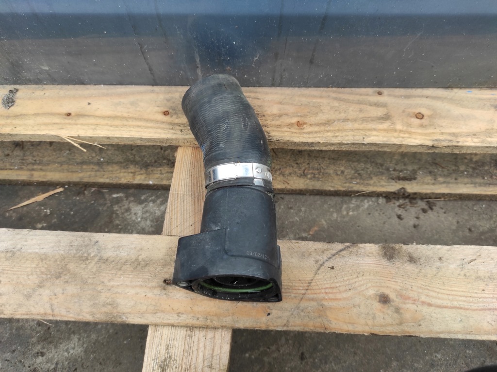 фото №1, Шланг воздуха vw polo v 1.2 tdi 6r 6r0145762aa