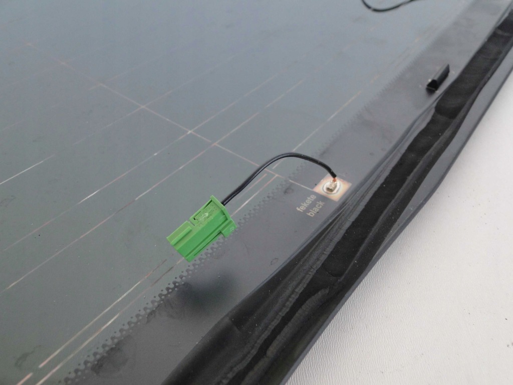 Mercedes стекло задняя w крышке  тонированная 2021 glc 254 x254 suv в Украине