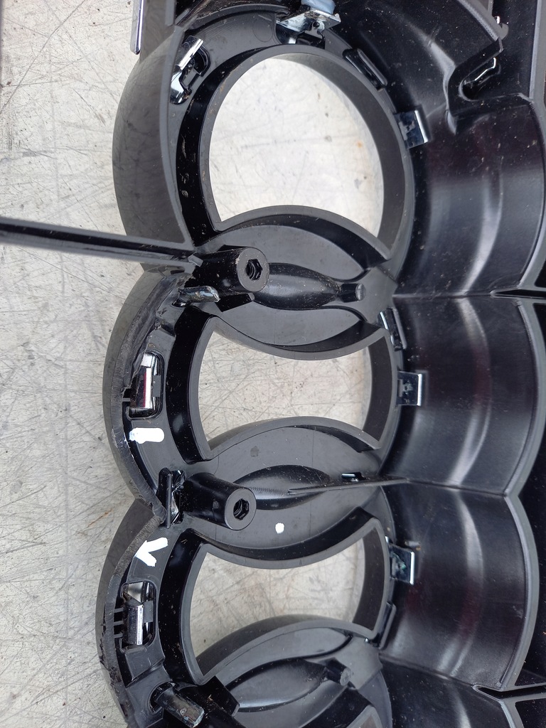 фото №8, Решітка радіатора решітка радіатора audi a6 c8 4k0853651c