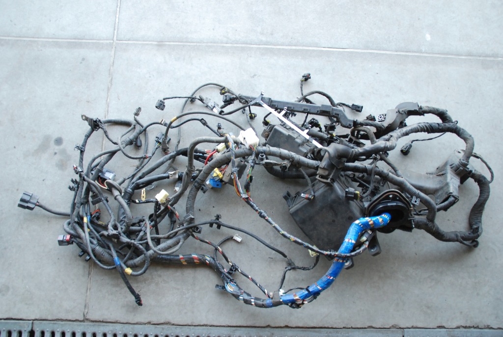 фото №5, Электропроводка главная kia sportage iii 1.7 crdi 10- uk