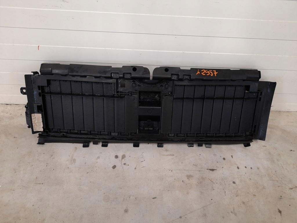 фото №1, Решётка радиатора решётка радиатора mercedes e-klasa w213