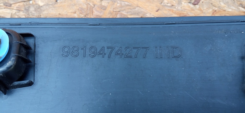 фото №11, Citroen c4 cactus lift 17- накладка молдинг крила задня лівий 9819474277