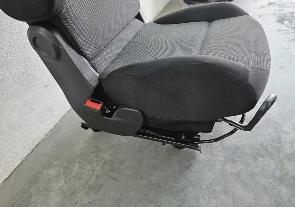 фото №7, Сиденье двойной пассажира citroen berlingo peugeot partner 08-18r. europa