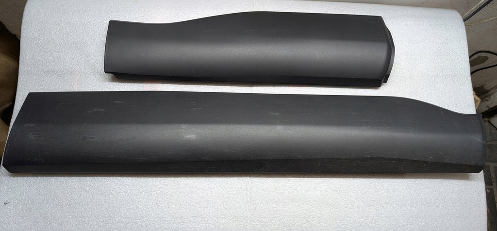 фото №1, Toyota corolla cross правая молдинг дверь перед 75731-16820