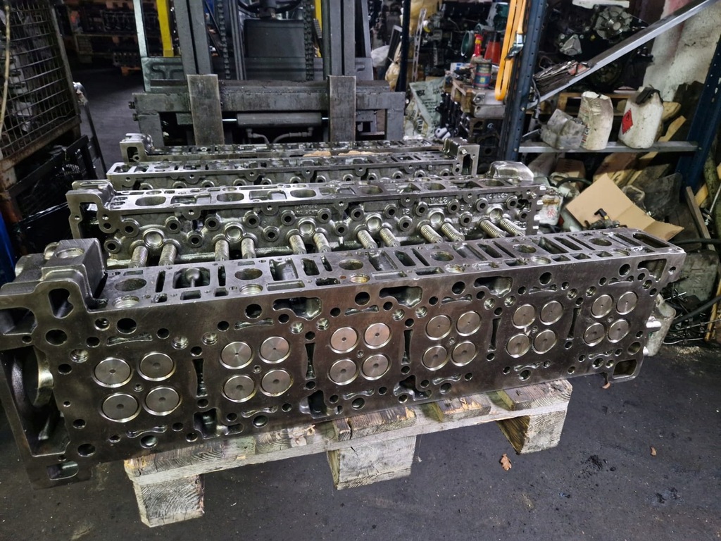 фото №4, Головка om470 mercedes actros axor