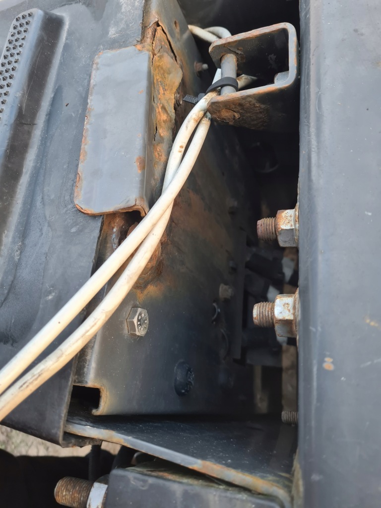 фото №7, Основание кронштейн коробка аккумуляторов renault premium magnum dxi