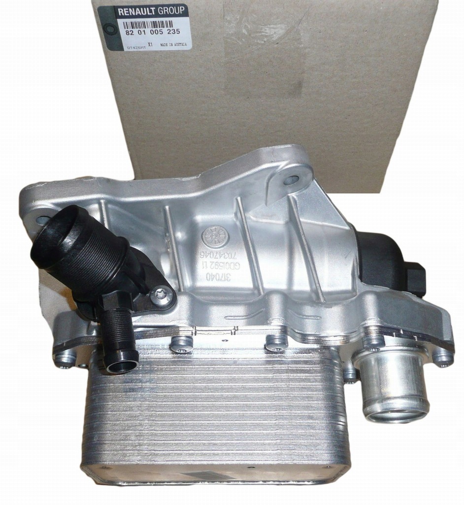 фото №1, Радіатор оливи renault master iii 2.3 dci 8201005235 оригінал привід задня