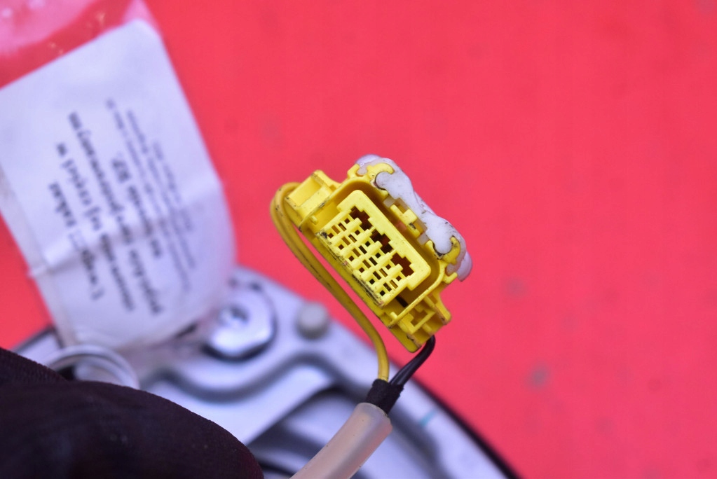 фото №7, Подушка безопасности подушка воздушная водителя 61607480 skoda octavia 2 ii 04-08