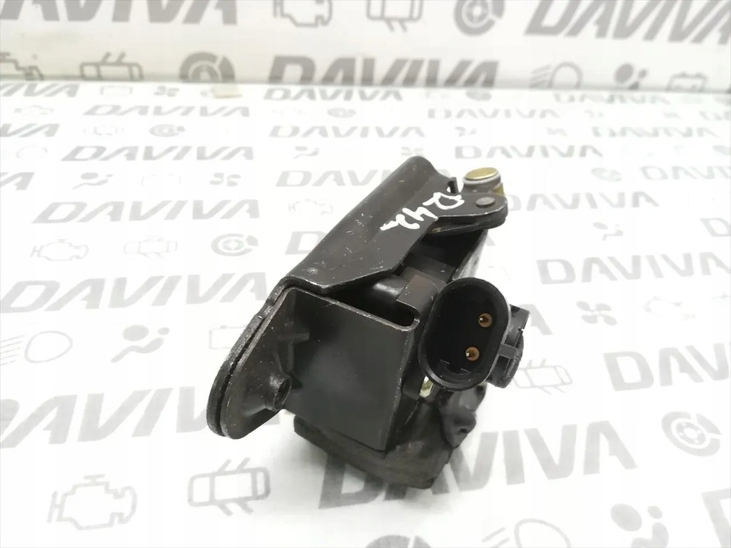 фото №7, Plymouth voyager / grand voyager замок крышки задний / багажника задняя 1998 --