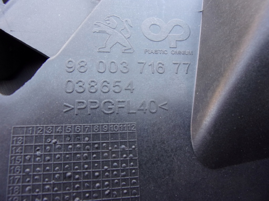 фото №6, Peugeot 308 t9 крышка багажника задняя