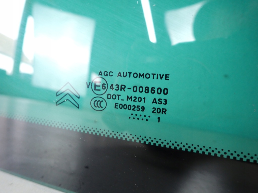 фото №4, Скло лівий задня citroen ds3