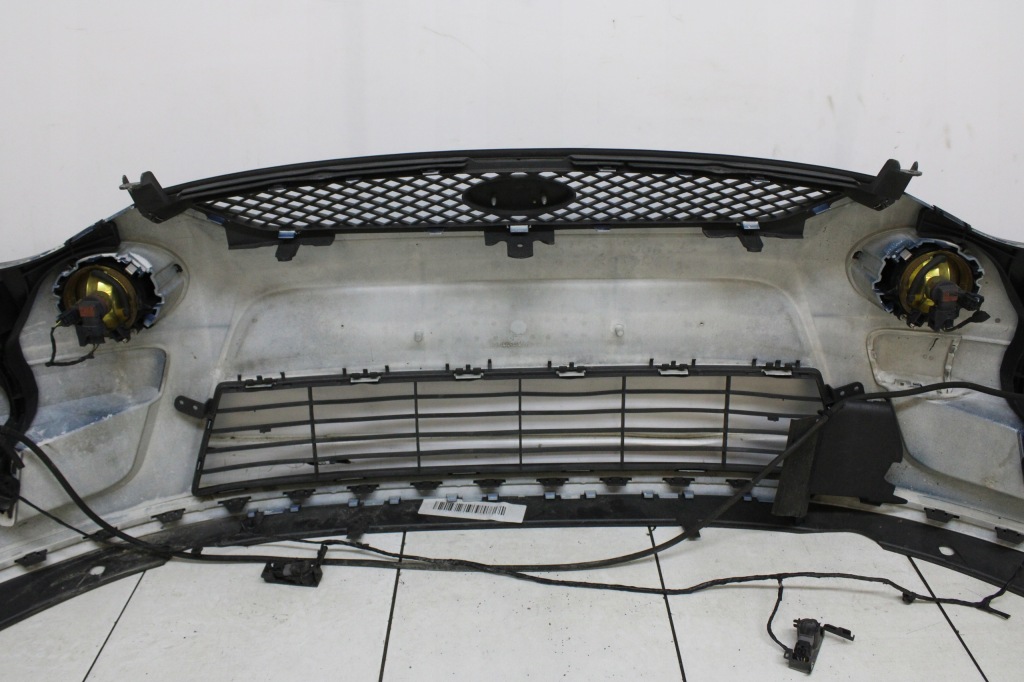 Ford s-max mk1 2006r- бампер передний перед pdc ксенон e6 - код лакокрасочного покрытия Недорого