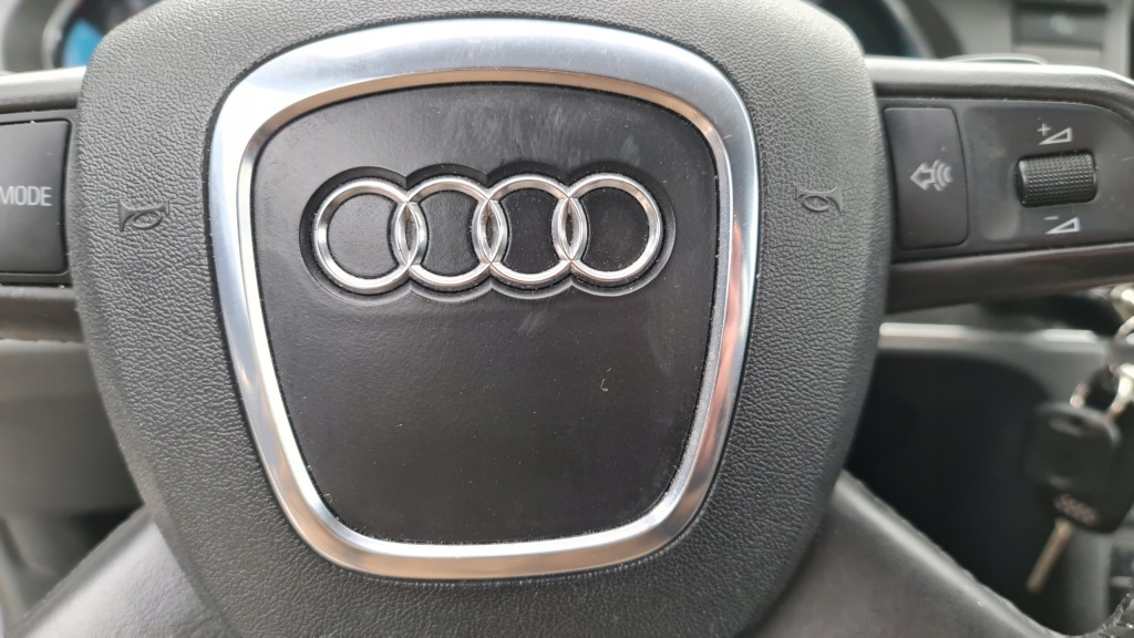 фото №12, Воздуховод четырёхлучевая подушка безопасности audi a6 c6 f1