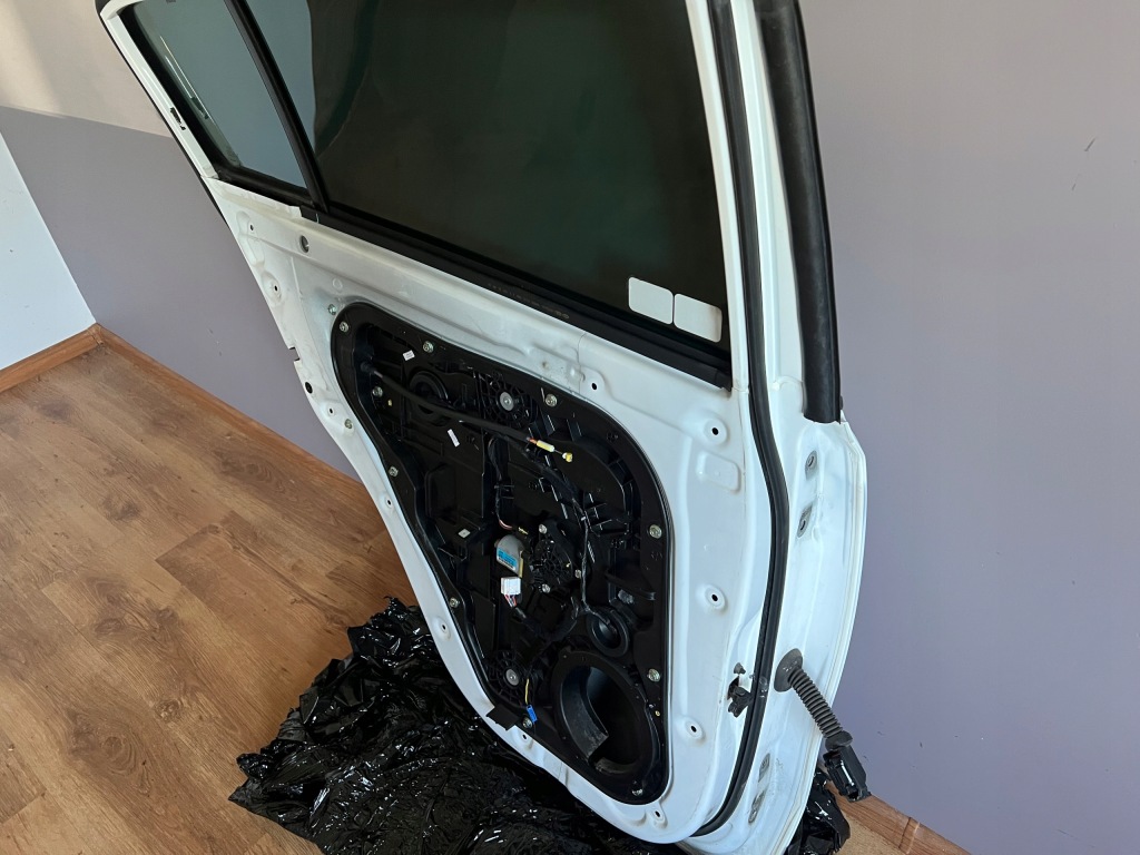 фото №13, Двері лівий задня задні kia sportage iv колір hw2 оригінал