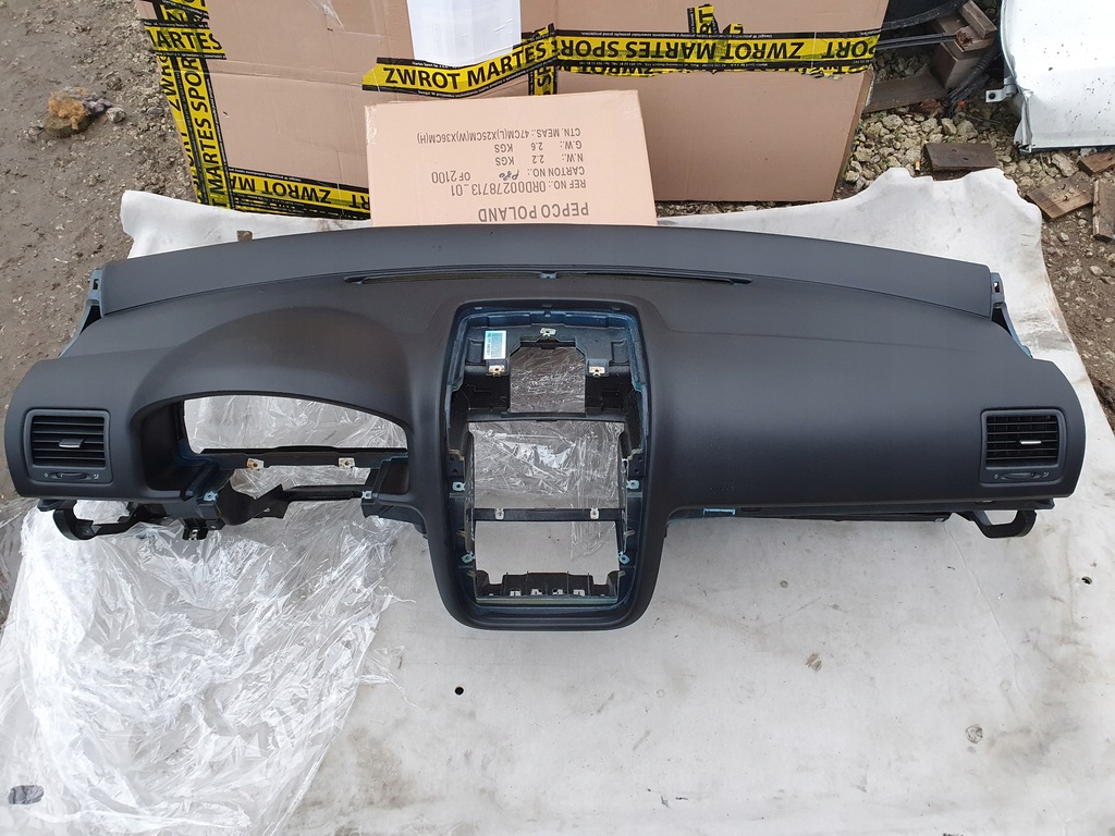 фото №1, Консоль приборная панель vw golf v