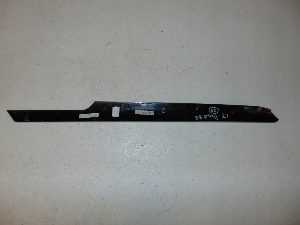 Молдинг dekor левый задняя vw passat b8 3g0867449 Недорого