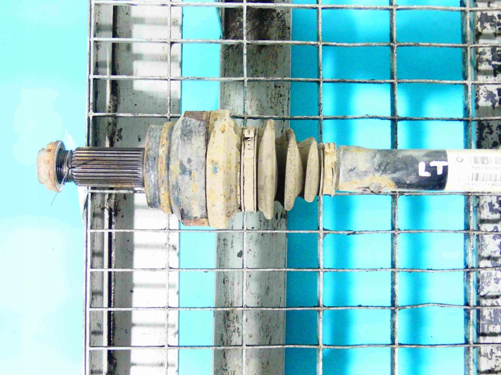 Приводной вал задний  левая bmw x5 f15 3.0d Цена