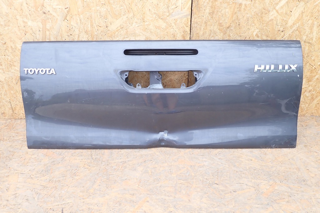 фото №7, Toyota hilux 16- крышка багажника задняя борт задняя
