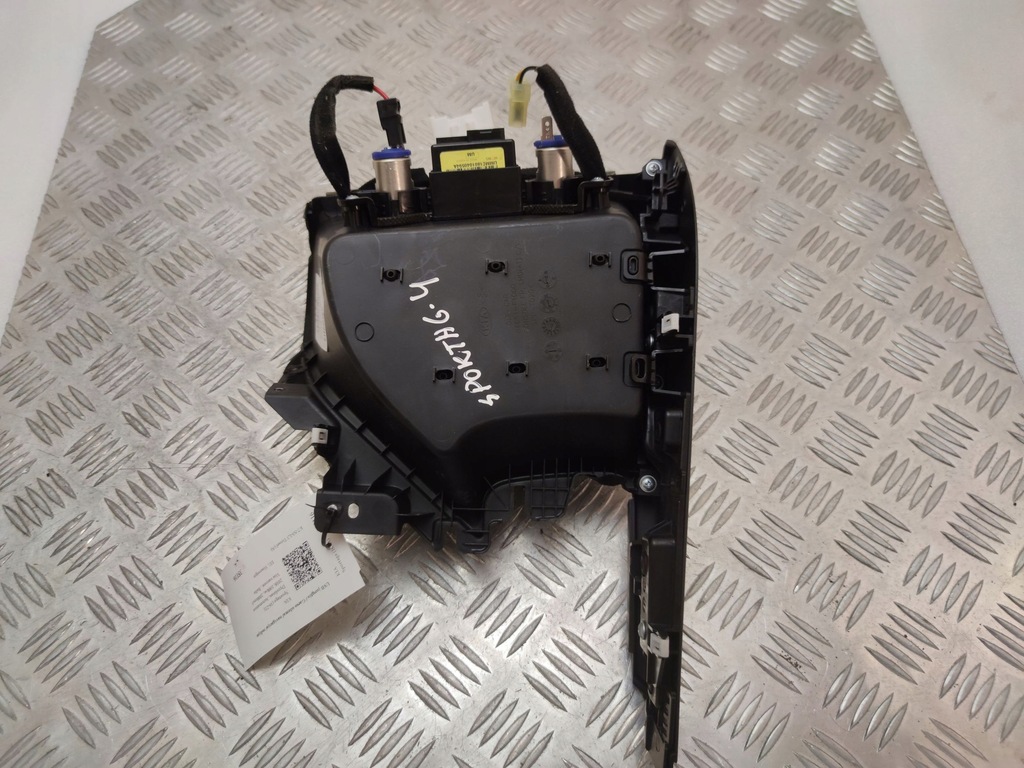 фото №6, Kia sportage 2018 роз'єм / з'єднувач usb 84681f1000