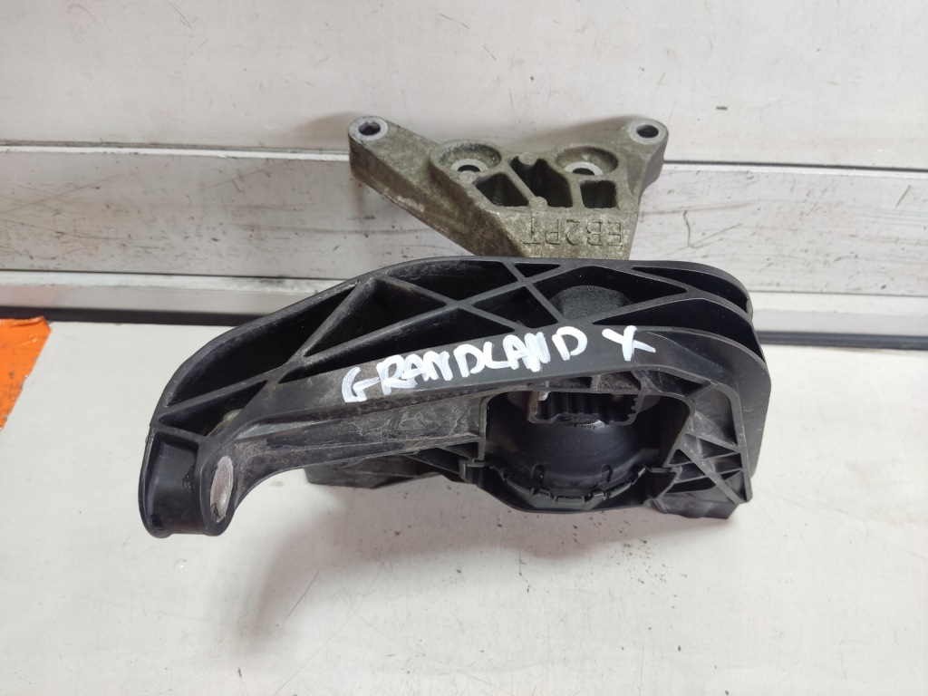 фото №1, Opel grandland x подушка двигателя 1.2 thp