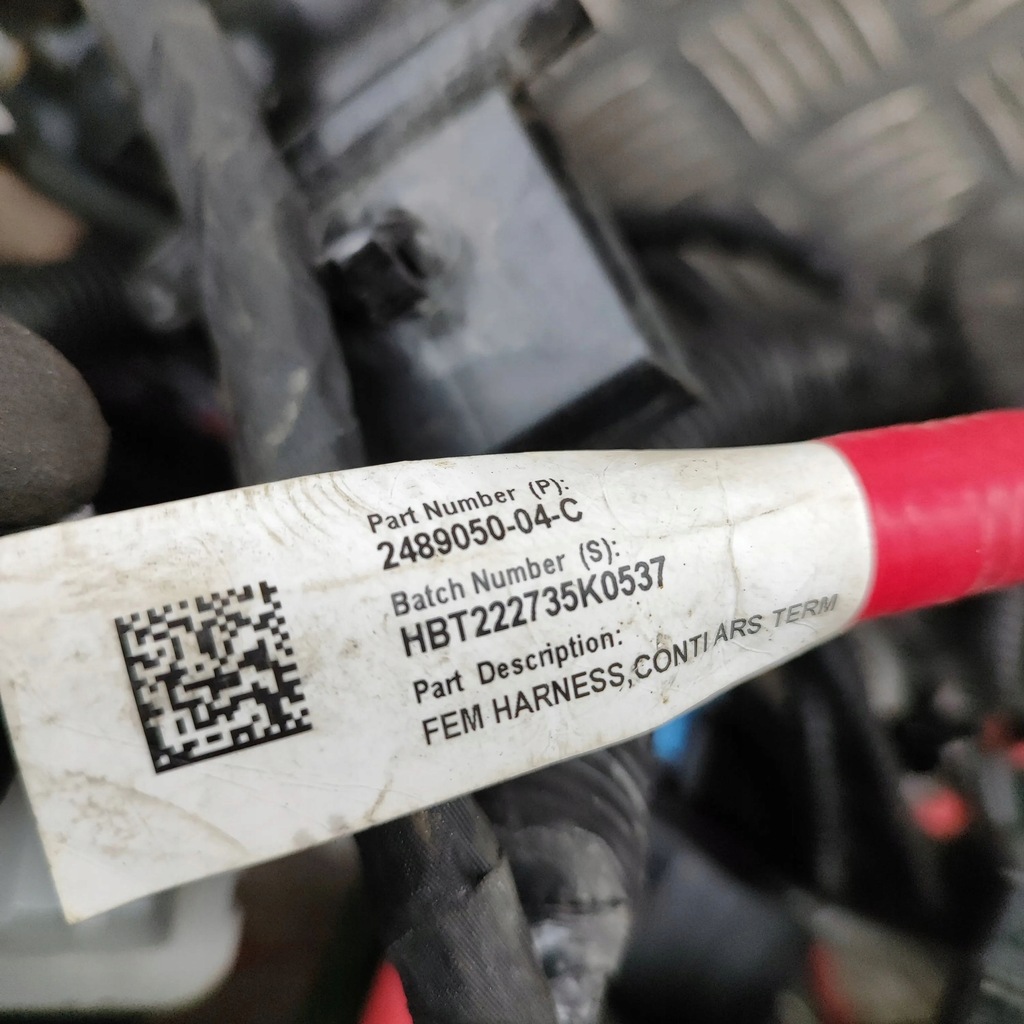 фото №10, Tesla model y 2023 другая жгут трубопровод / кабели