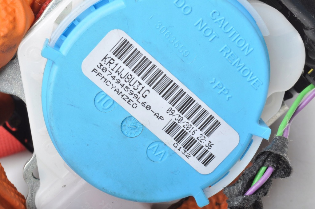 Mercedes gla x156 amg ремень безопасности левое  перед 307494599l60 Недорого