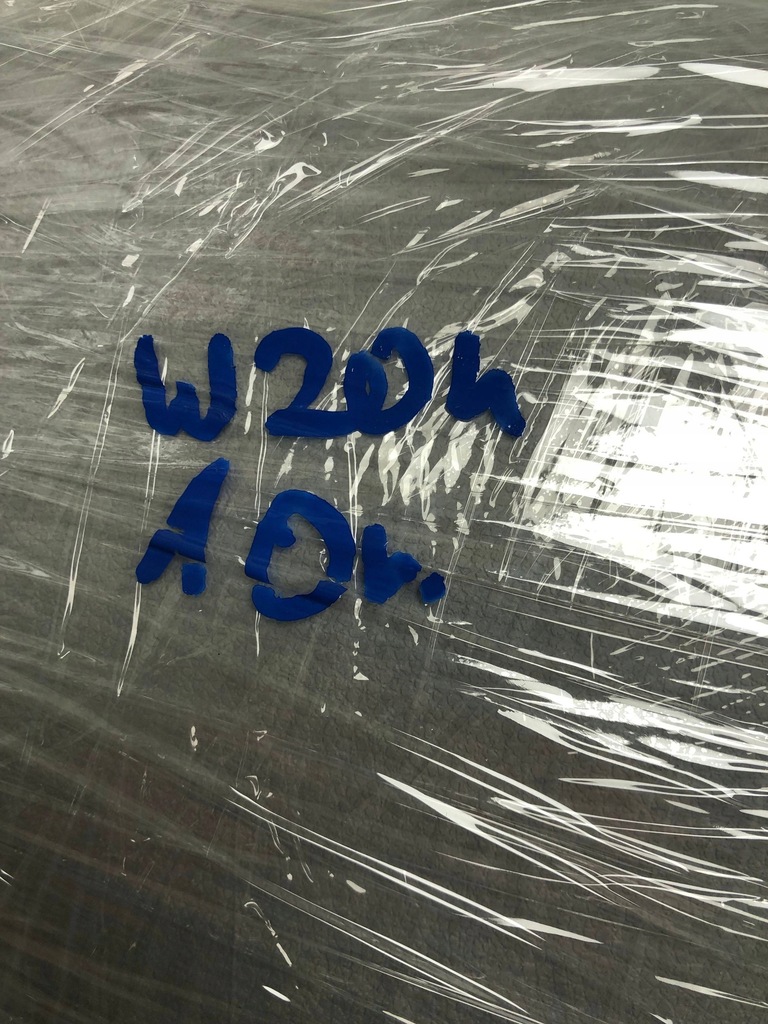 фото №8, Бардачок пасажира mercedes w204 a2046800010